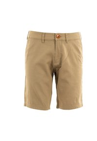 Pantalones cortos caqui de algodón. Presentan un cierre de botón, pasadores para cinturón y una textura suave. El diseño es simple y de corte recto.