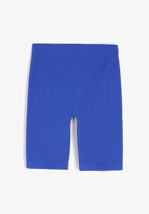 Niebieskie rowerowe szorty z prążkowanej tkaniny, z elastycznym paskiem w talii. Materiał ma teksturowany wzór i kończy się tuż powyżej kolana.
