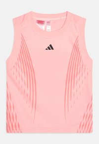 Selezionato, pink spark
