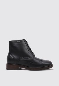 Sandra Fontán LITAS - Botines con cordones - black