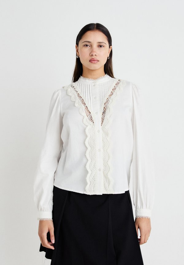 JDYAVEDA BROIDERY  - Button-down blouse - cloud dancer