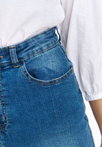 Top Secret - Spódnica trapezowa