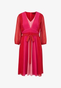 Ausgewählt, chilirot