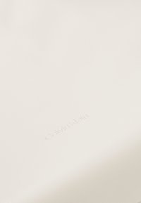 Calvin Klein Jeans GATHERED CROSSBODY - Torba čez telo - chalk