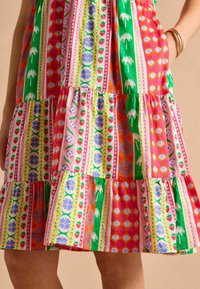 Tom Joule REGULAR FIT - ARIELLA TIERED  - Denné šaty - multi