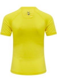 Kortærmet atletisk skjorte i lys gul, lavet af letvægtsstof med en glat tekstur. Har et lille grå logo øverst på ryggen.
