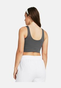 Under Armour MERIDIAN FITTED - Top - castlerock