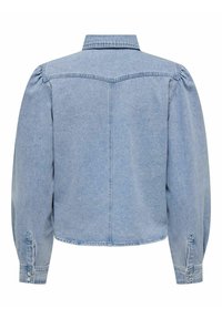 Veste en jean bleu clair avec manches longues bouffantes, poignets boutonnés et empiècement dans le dos.