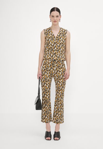WEEKEND MaxMara GABRIELLE - Pantalon classique - cuoio