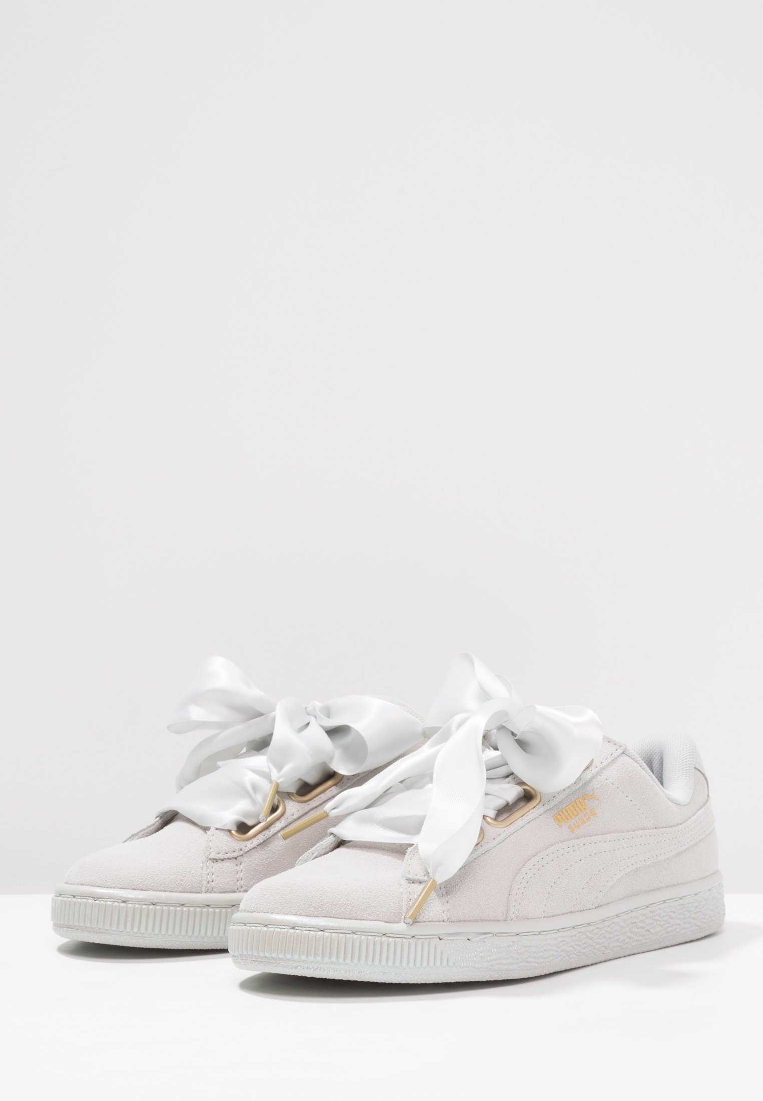 puma heart noir daim