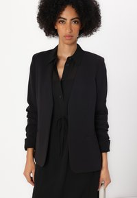 Calvin Klein STRUCTURE SLIM  - Blazer - black