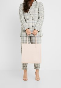 Ted Baker Torba na zakupy