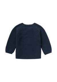 Mörkblå stickad tröja med långa ärmar, rund halsringning och strukturerade ribbade detaljer vid nederkant och ärmslut, med en sömlös design.