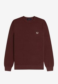 Maglione lungo a maniche di colore marrone scuro con collo rotondo e piccolo logo a corona d'alloro bianca sul lato sinistro del petto.