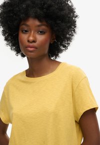 Superdry & Co SLOUCHY CROPPED - Camiseta básica - sauterne yellow