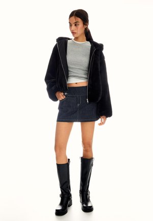 Bershka HOODED - Winter jacket - black