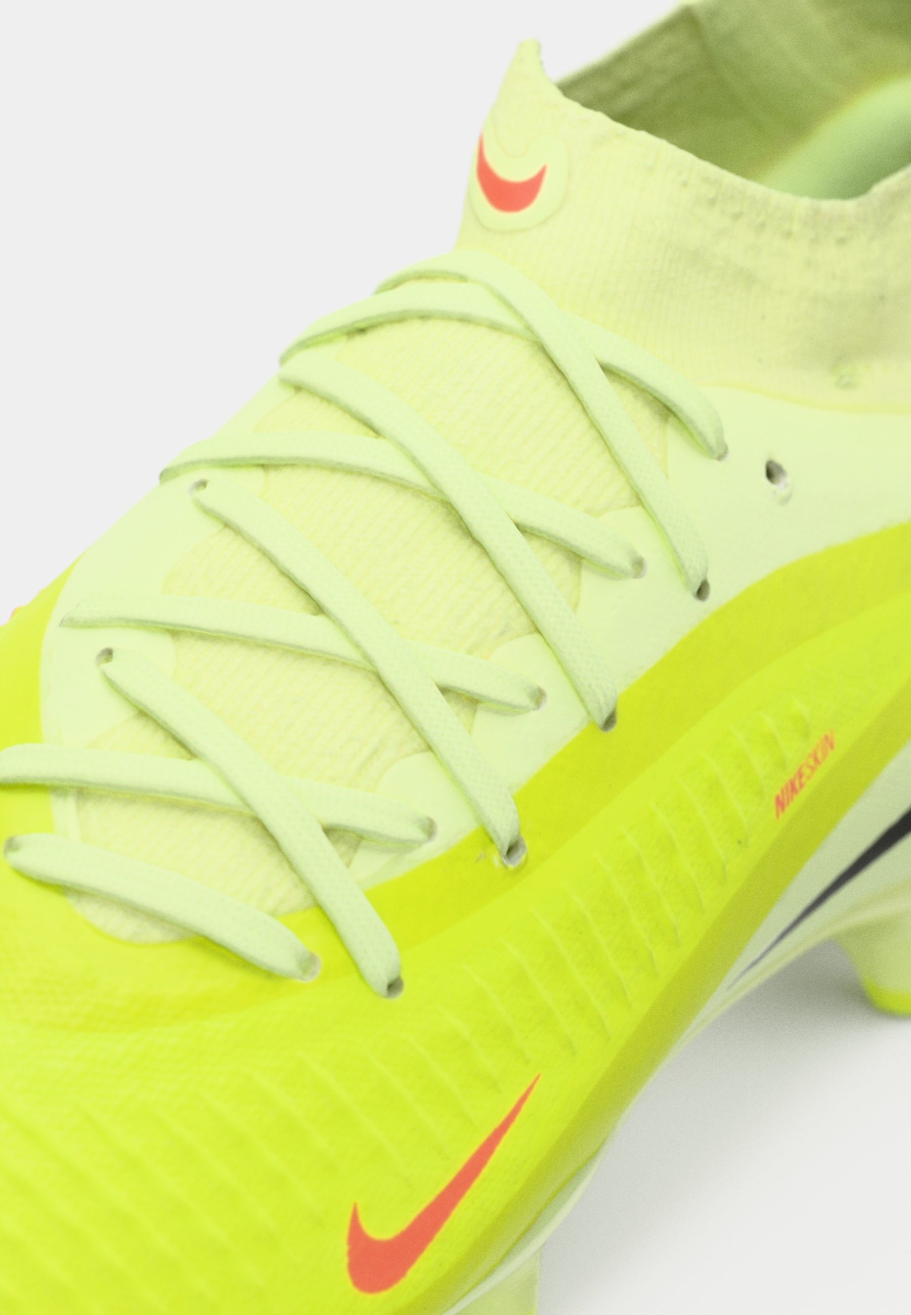 Nike Performance PHANTOM 6 HIGH ACADEMY FG/MG UNISEX - Football