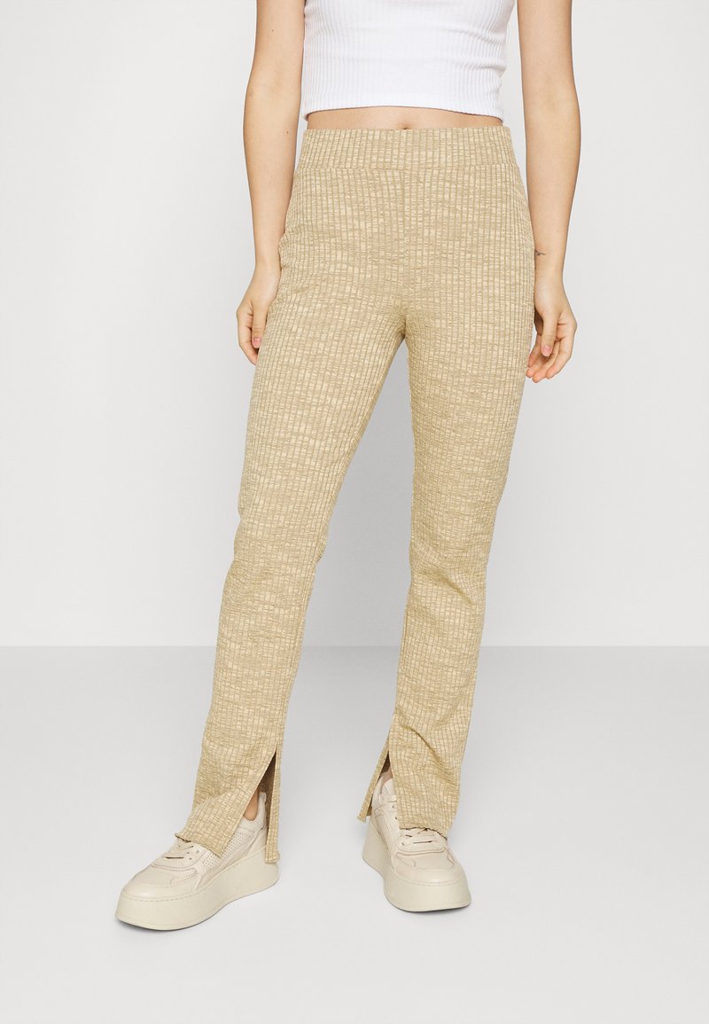 Gina Tricot Petite SIGNE - Calças - beige