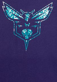 Thumbnail Image 3