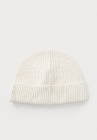 Berretto a coste bianco in maglia con risvolto in fondo e tessuto texturizzato. Adatto per un abbigliamento casual in climi più freschi.
