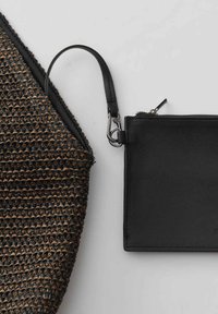 someday. MAXI CROCHET - Shopping Bag - dark espresso