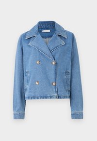 Chaqueta de mezclilla azul con un diseño de doble botonadura, grandes solapas, dos bolsillos frontales y botones en tono dorado. Corte casual, longitud corta.