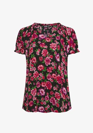 Blouse noire à manches courtes avec un motif floral rouge, rose et violet, encolure à volants et légers volants aux manches.
