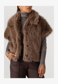 Geselecteerd, 65 fango