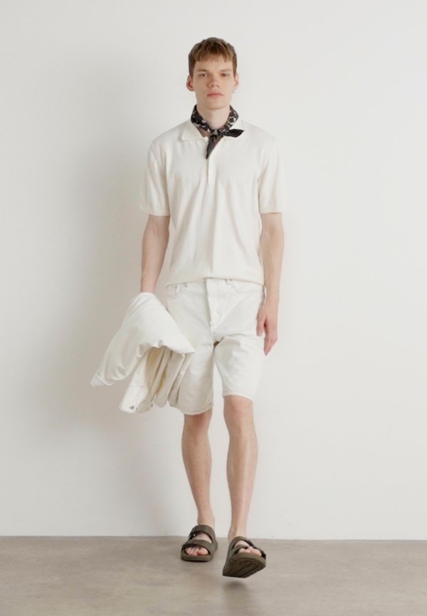 SOIL COEN - Shorts - vanilla ice4