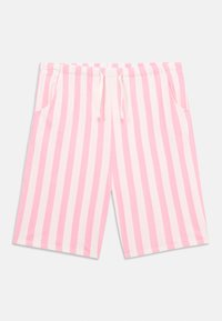 Pantalones cortos de algodón a rayas rosas y blancas con cintura ajustable y bolsillos laterales, que presentan un corte relajado y una textura suave.