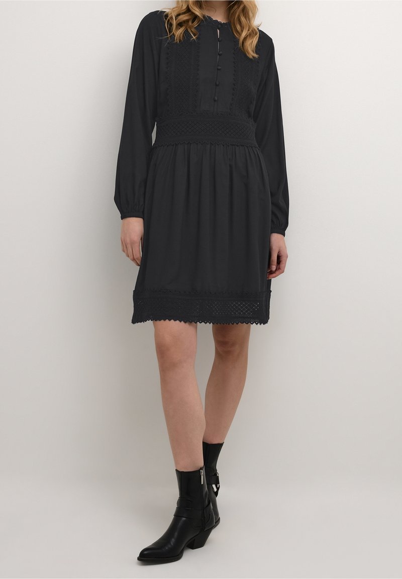 Cream Shirt dress - black - (Pre-owned) - Zalando.ie