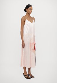 MAX&Co. CURLY - Pidulikud riided - weiss