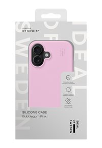 Custodia in silicone per iPhone 17 di colore rosa caramella con una texture liscia e un design protettivo. Include icone per il test di caduta e materiali riciclati.