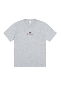 Grijze katoenen t-shirt met korte mouwen, ronde hals en een klein rood en blauw "Champion" logo op de borst. Gladde textuur.