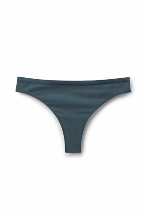 Modré bavlněné tangá s hladkým povrchem, nízko posazeným pasem a minimalistickým designem. Disponují tenkým bočním páskem a bez viditelných vzorů.