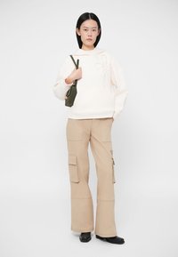 MAX&Co. CIGERGO - Sudadera - milk