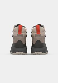 Columbia NEWTON ALPINE PT - Fjellsko - kettle/tangy orange