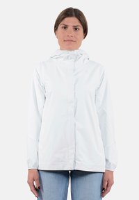 Giacca leggera bianca con cappuccio, chiusura frontale con zip e polsini elasticizzati. Tessuto morbido e design semplice. Nessun motivo o dettaglio visibile.
