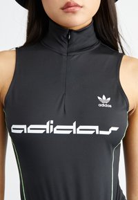 adidas Originals SLEEVELESS BODYSUIT - Podprsenka pod tričko - black