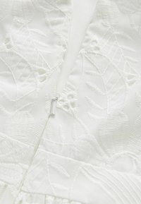 Mint Velvet Koktélruha / Partiruha - white