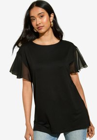 REGULAR FIT - SHORT SLEEVE FLUTTER TRIM - Trükipildiga T-särk - black