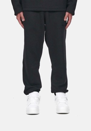 EMBO V3 JOGGER - Tracksuit bottoms - black
