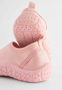 Next SWIM SOCKS  - Lära-gå-skor - pink