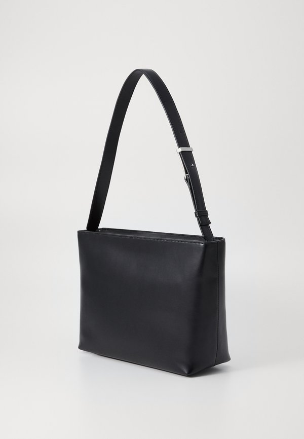 EMBOSSED LOGO MEDIUM - Handbag3