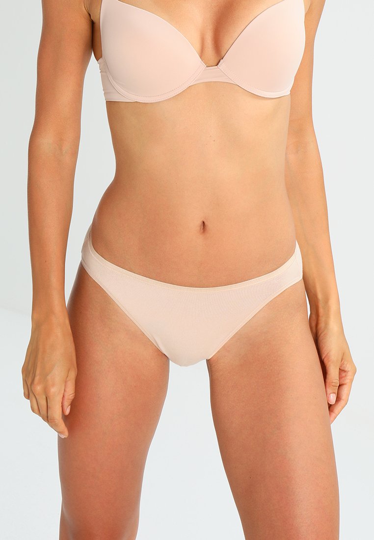Schiesser ESSENTIALS 3Pack Underbukse nude Zalando.no Schiesser ESSENTIALS 3 PACK - Underbukse - nude