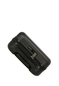 Thumbnail Image 6