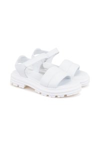 Desa Sandalen - white