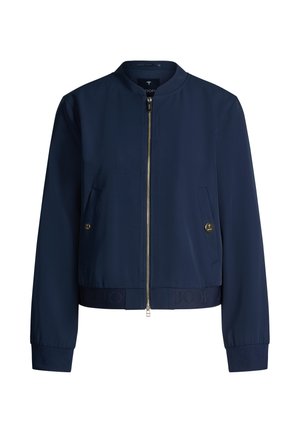 Marineblauw bomberjack met ritssluiting aan de voorkant, twee schuine zakken met gouden knoopaccenten, geribbelde manchetten en tailleband.