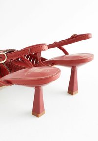 Next FOREVER COMFORT SLINGBACK  - Klasiski papēži - red