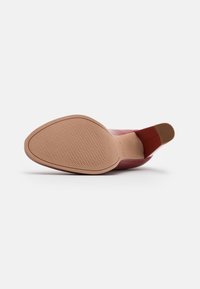 Clarks Escarpins - red